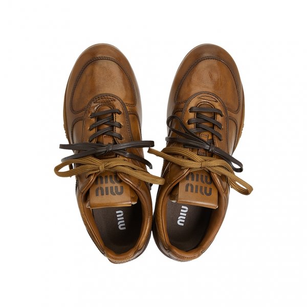 [부산점] 김나지움 여성 스니커즈 5E428E 537 F0046