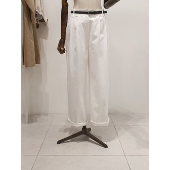 ZOOC [파주점] 쥬크 주크 벨티드 핀턱 세미배기 팬츠​ V262MSA934