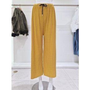AK원주점 르니앤맥코이 기계주름 스트레이트핏 슬랙스 색상 택1 MN08SL702