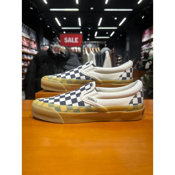 [시흥점] 남녀공용 스니커즈 클래식 슬립온 98 체커보드 (네이비)(VN000E96GR1)