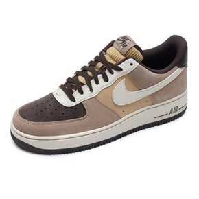 나이키(NIKE) AIR FORCE 1`07 LV8 EMB 운동화 (mens) FB8878-200