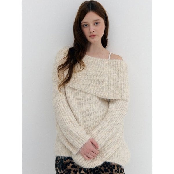 mohair off shoulder knit_beige