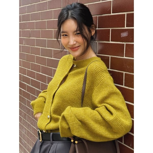 헤이즈 벌룬 가디건 소프트 올리브 amr2150