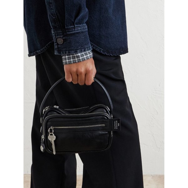 카메로 장식 텍스처 가죽 메신저백 46376663162970017