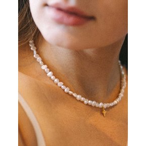 Starry Moment Pearl Necklace