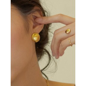 Dome earrings (돔귀걸이)