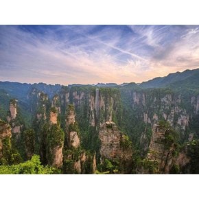 [부산출발][3박4일/에어부산/노팁노옵션] 장가계/원가계/보봉호VIP/황룡동굴/발+전신마사지1회/리무진버스