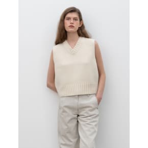 V neck Wool Vest_Ivory