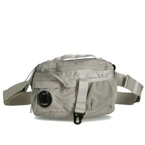 [부산점] 렌즈 와펜 20CMAC043A 904 CP컴퍼니 나일론 B 범백 힙색 벨트백 슬링백