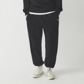 WHOAU 후아유 Steve Head Patch Jogger Pants  WHTME3922USG