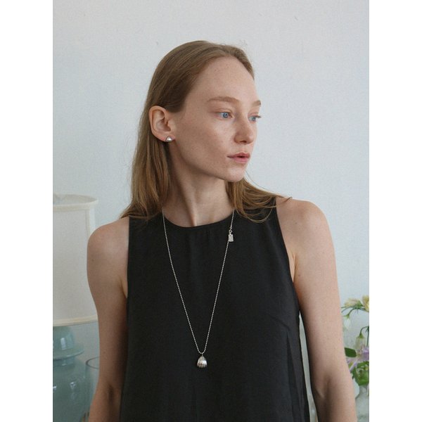 SHELINE NECKLACE