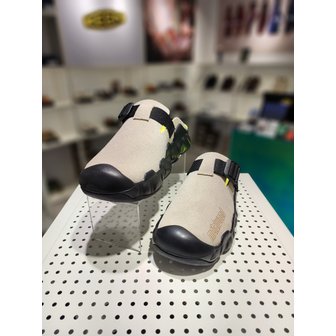 KEEN [여주점] [KEEN Metalwood X 하이퍼포트 클로그 레더]  팔레카키 남성 뮬_KNSO5F031K4