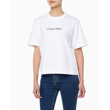 Calvin Klein Jeans 여성 릴렉스드 스탠다드 로고 크루넥 반팔 티셔츠(47A220G)