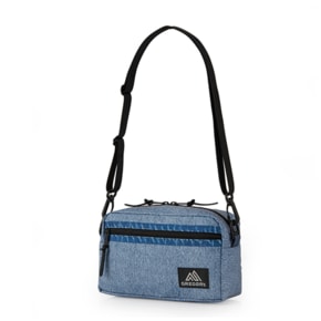 CLASSIC BAGS 패디드 숄더 파우치 M 크로스백 BLUE DENIM