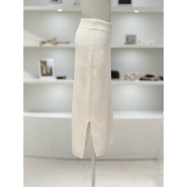 [여주점] 여성 H라인 니트 스커트 (L254KSD039)