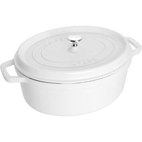 영국 스타우브 후라이팬 Staub Cast Iron Oval Cocotte Dutch Oven 5.75quart serves 56 Made in