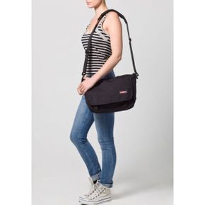 4013069 Eastpak JR - Across body bag black