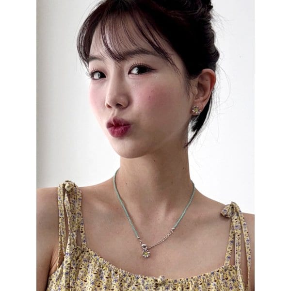 [유진PICK]Candy Daisy Necklace_VH2534NE005M