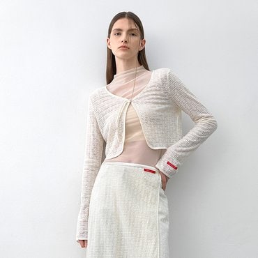나인(Atelier Nain) [25S/S](택가:69,000원)플라워 레이스 오픈 블라우스(BL-4346)