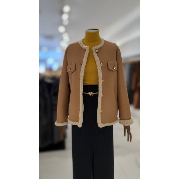 [여주점] 램 퍼 라운드넥 무스탕재킷 J244PSF607