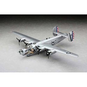 BH01559 E29 1/72 B-24J Liberator