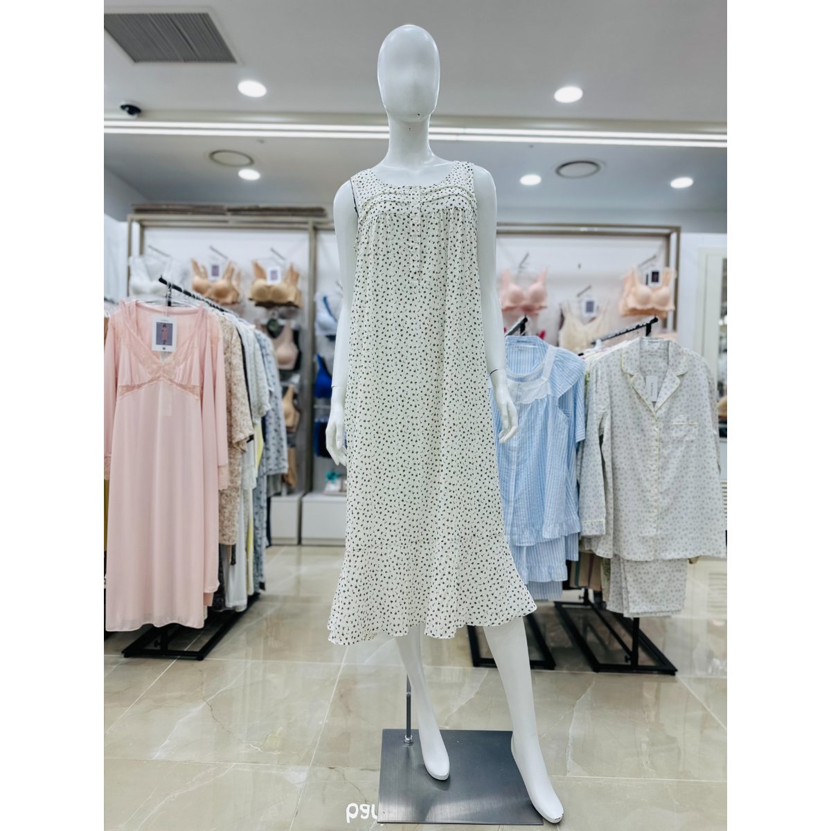 확대된 대표 234c0db9fbef19d90dc7.jpg