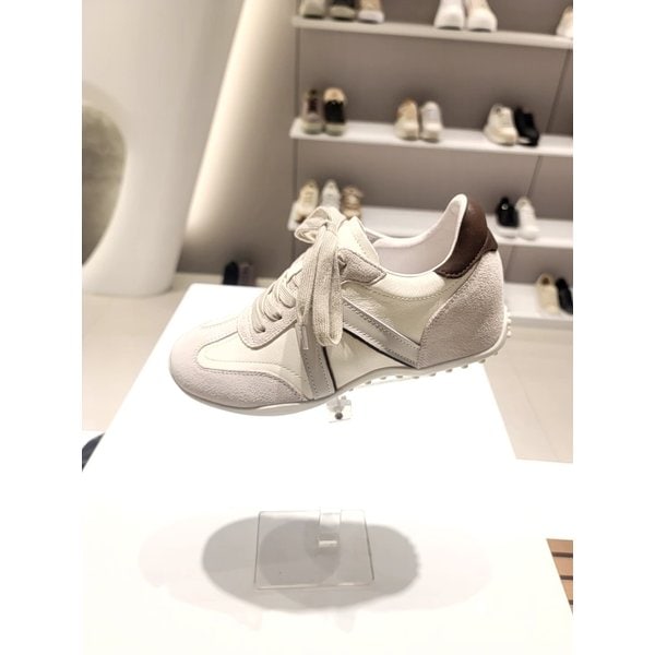 [부산점] 여성 스플리트 스니커즈(FRF506SA35)