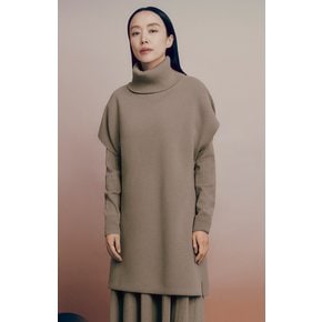 [택가:698,000원][모에]리드 터틀넥 울 베스트 (전도연 착용) OKVTNL0100