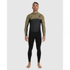 RVCA 3/2 Balance Chest Zip Fullsuit - OLIVE