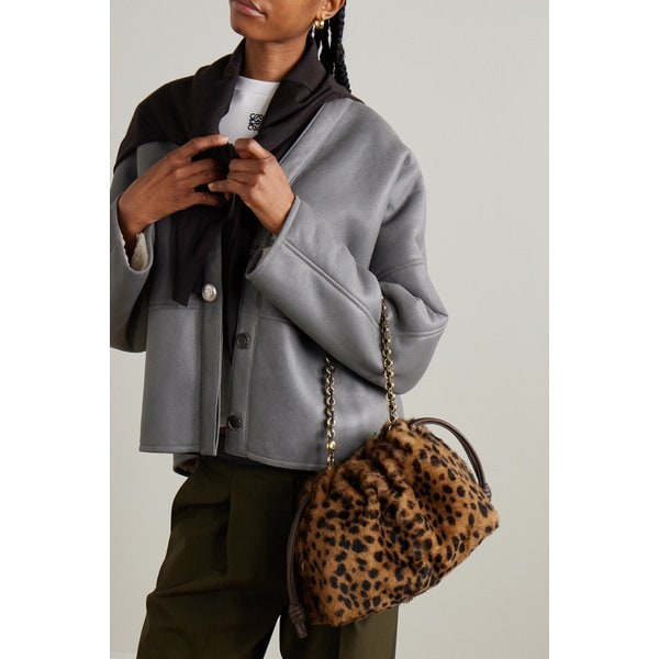 플라멩코 미디엄 가죽 트리밍 레오파드 시어링 클러치 46376663162983585