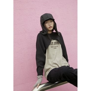 플라스틱아일랜드 [LUEUR]사선컷팅 레이어드 볼레로 니트 (PQ4KL073)