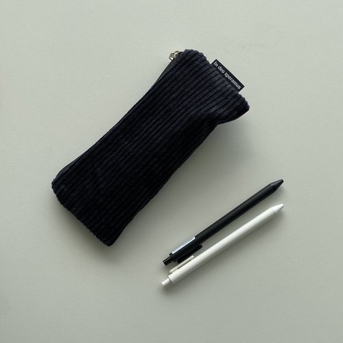 검정 골덴 필통(Black corduroy pencil case) 상품이미지 1