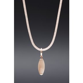 Slander Peachmoonstone Necklace