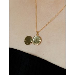 Locket Necklace (Gold)