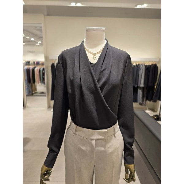 [파주점] 드레이프 랩 브이넥 블라우스 JSRB0BL151