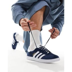 4093771 Adidas Originals Gazelle sneakers in navy 67843043