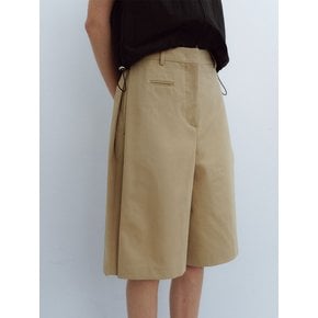 side deep tuck bermuda pants (beige)