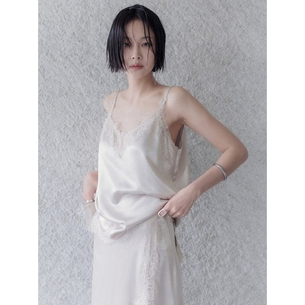 확대된 대표 Main Image