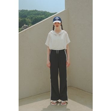 오우오 레이드후드니트/W56M2KN01