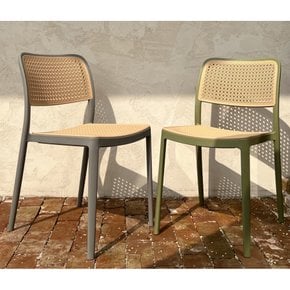 (빠른배송)컬러스틸 라탄플라스틱 업소용 야외 카페 의자(4색) 비치 베란다 실외 외부