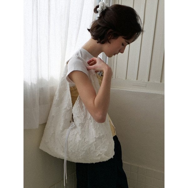 Jeanne Garden Shoulder Bag_White