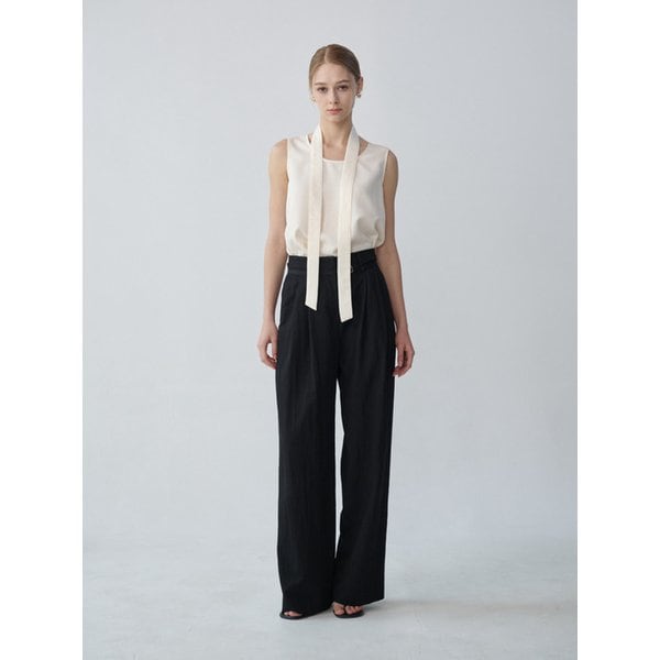 MODE Belt Two Tuck Slacks (Black)