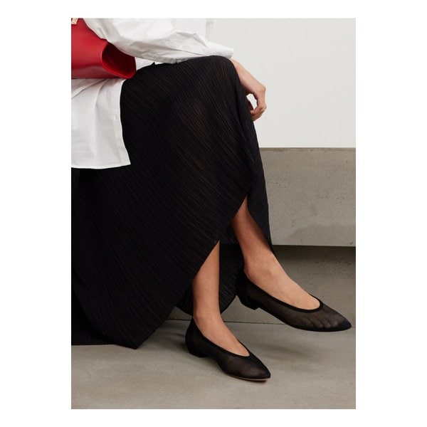 스웨이드 트리밍 메시 포인트 토 플랫 블랙 46376663162838777