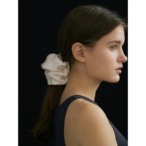 Silk Scrunchie (L) - Cream