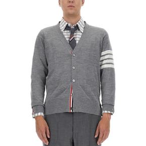 24SS 톰브라운 스웨터 MKC002A Y1014058 GREY