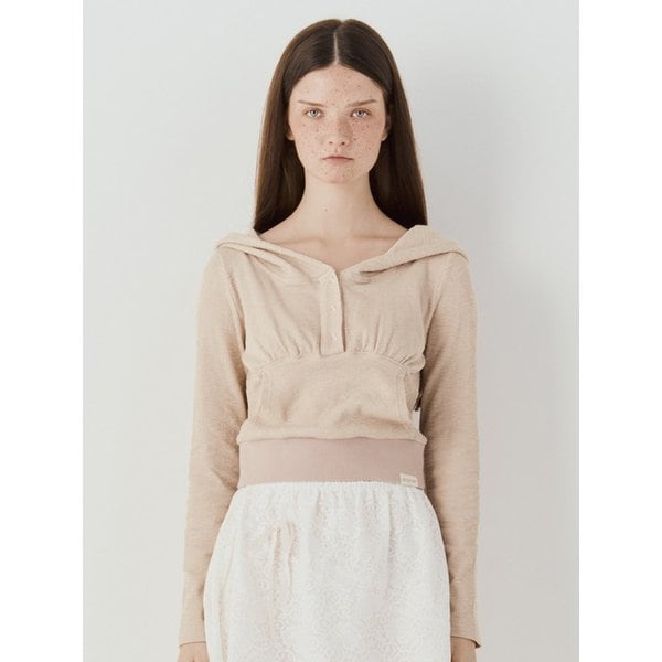 THREE BUTTON HODDIE BEIGE