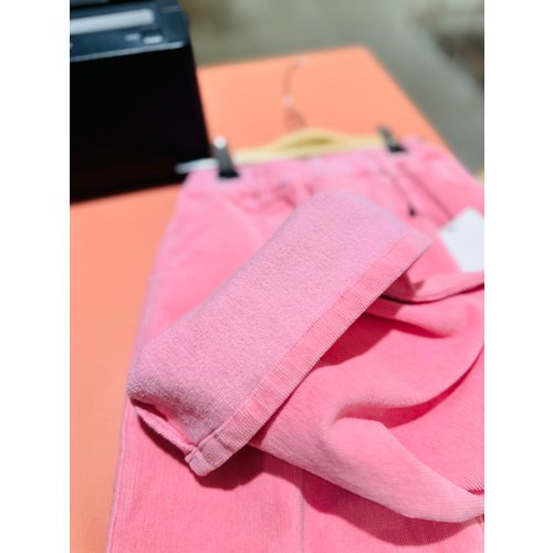 713175b870d40adfa288.jpg