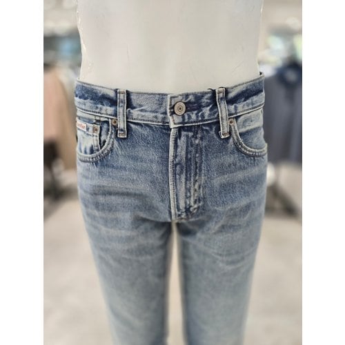 7008c5c7ef5728d6a4e2.jpg