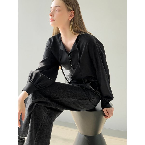 타이 스트랩 퍼프 블라우스 VB59BLM104Z