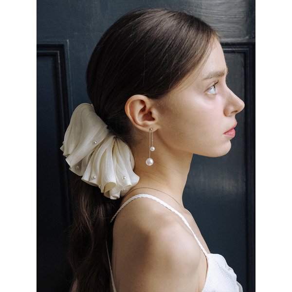 HMS002 Pearl Shimmer Scrunchie